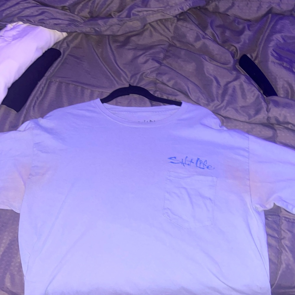 Saltlife long sleeve baby blue. Open to all offers.